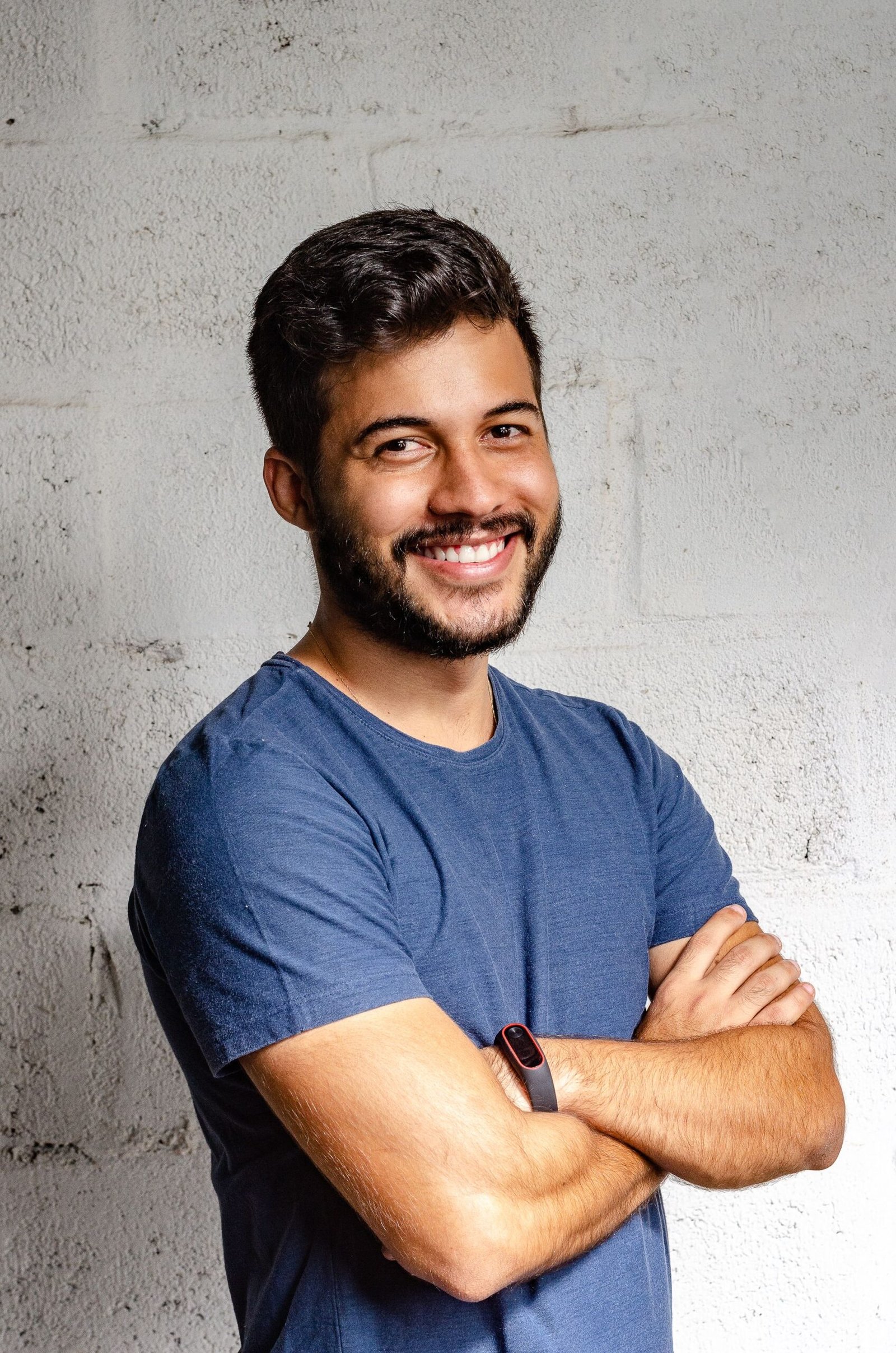 Tumeyo — creator and consultant building practical tools for real growth
